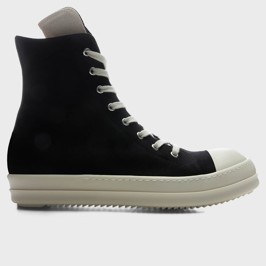 Sneaks - Black/Milk