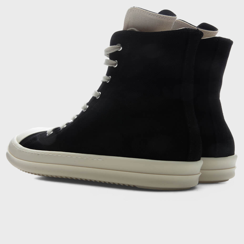 Sneaks - Black/Milk