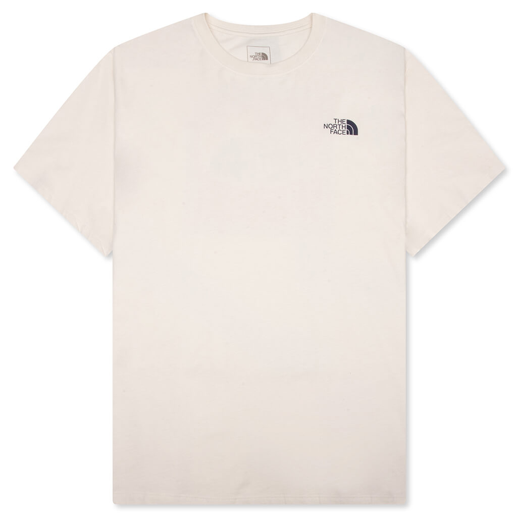 Stay Exploring Regular S/S Tee - White Dune