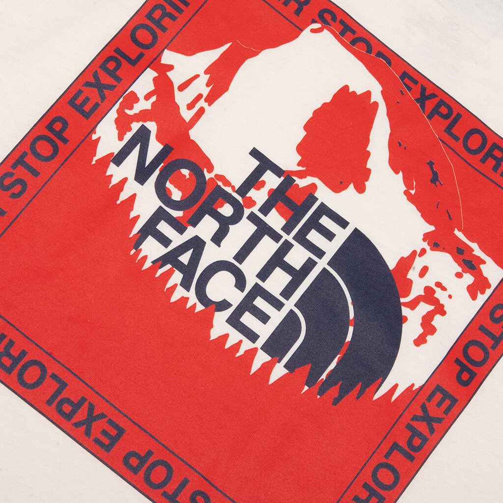 Stay Exploring Regular S/S Tee - White Dune