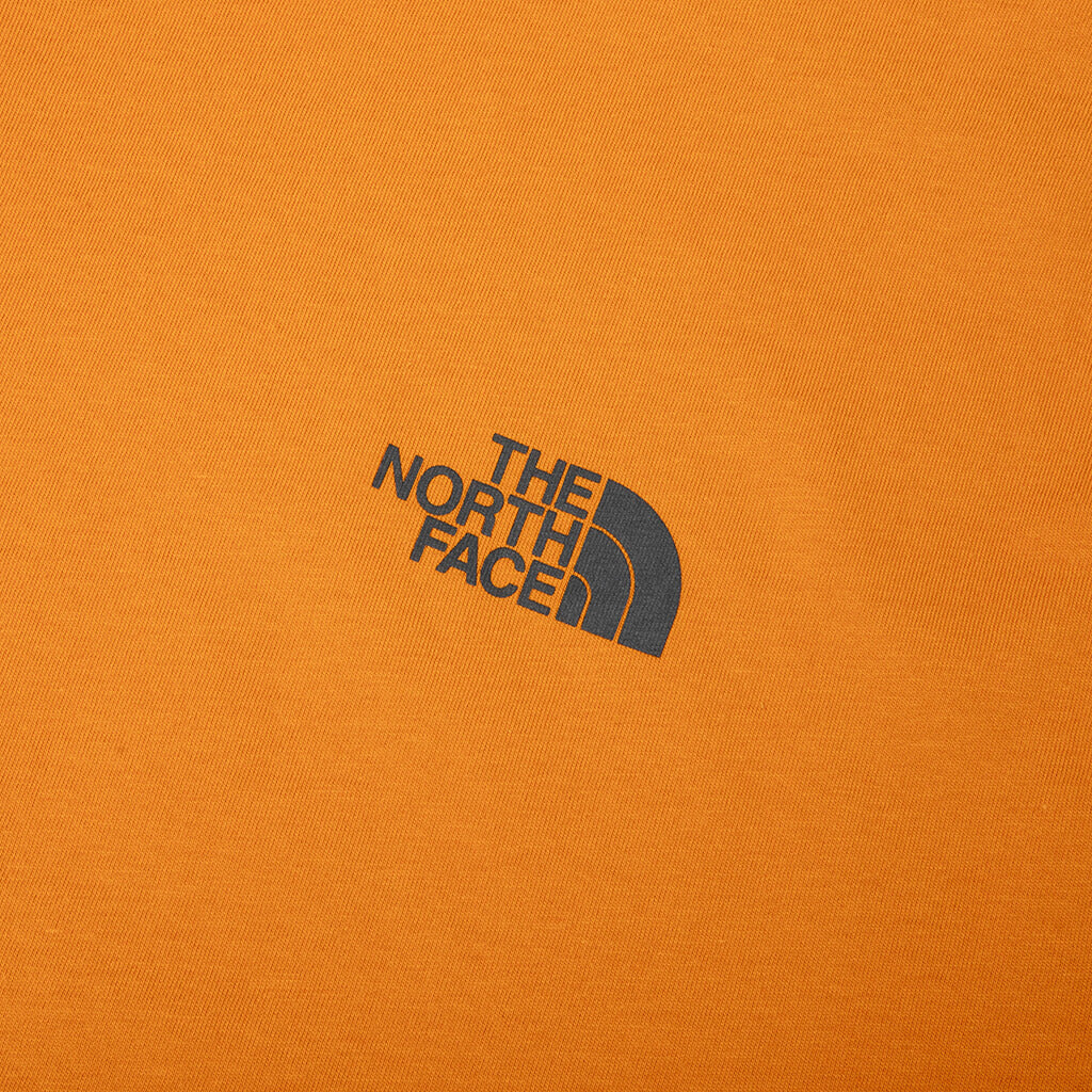 Stay Exploring Regular S/S Tee - Dust Orange