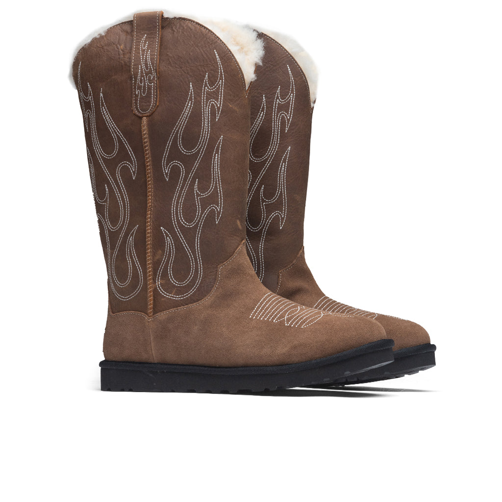 Stitched Boot - Brown