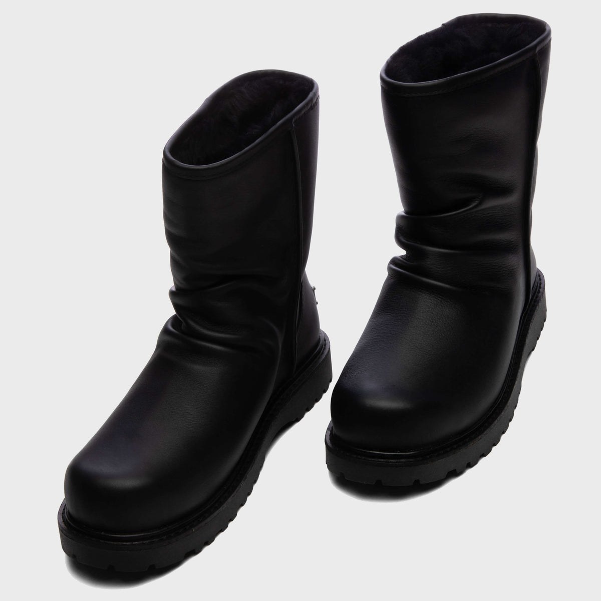Relaxed Boot - Black