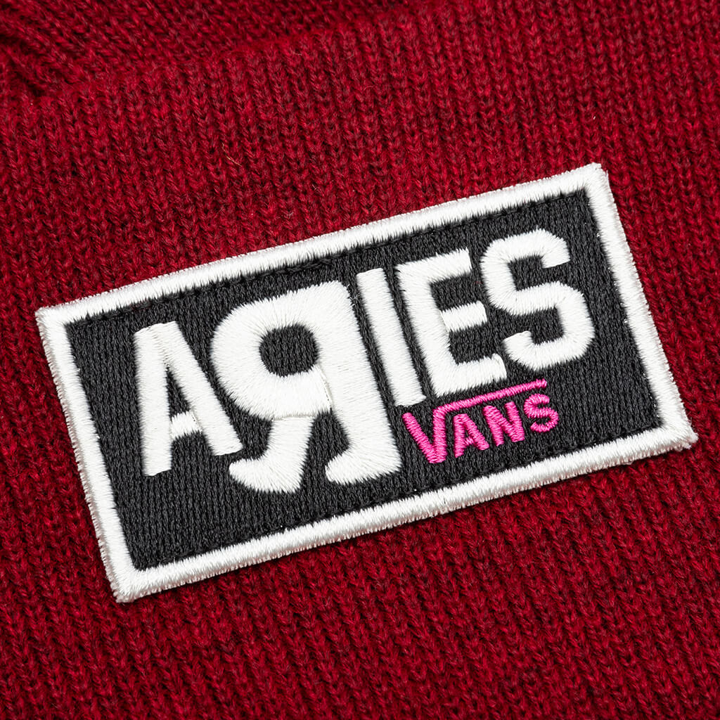 Women's Patch Beanie - Red