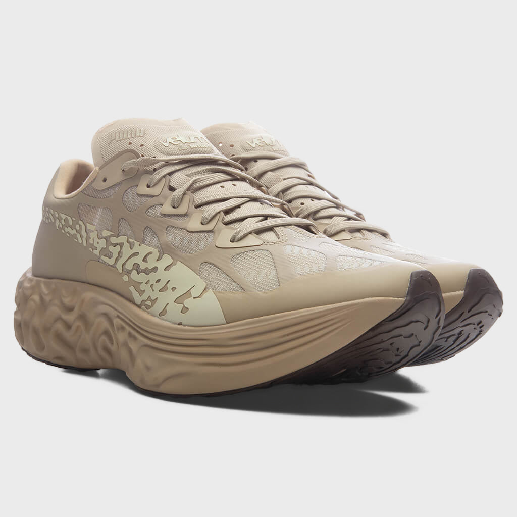 Velum Nitro - Toasted Almond/Sand Dune
