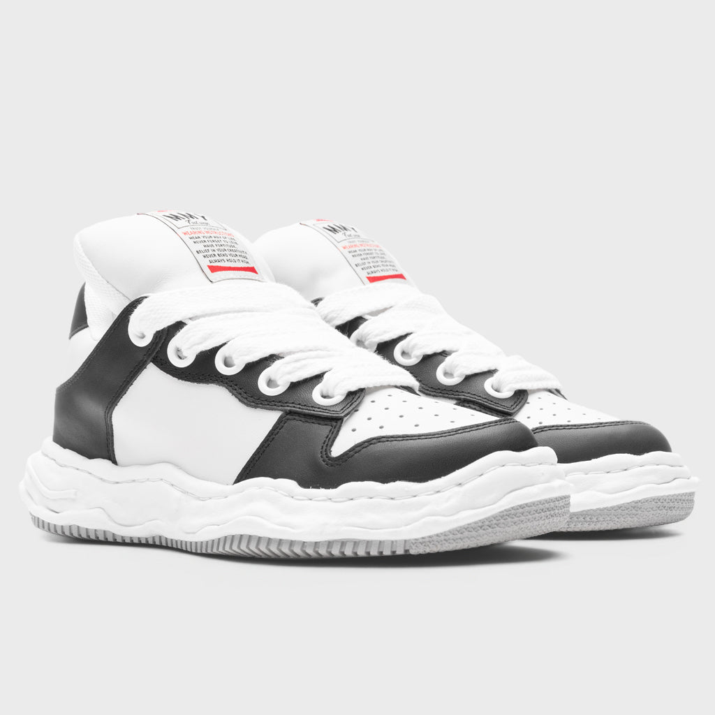 Wayne Low Top Sneakers - Black/White