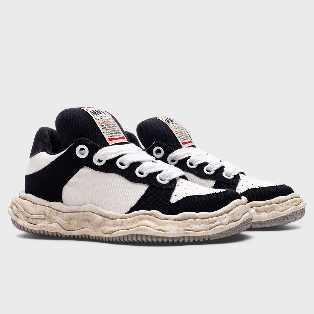 Wayne Puffer Low OG Sole - Black/White