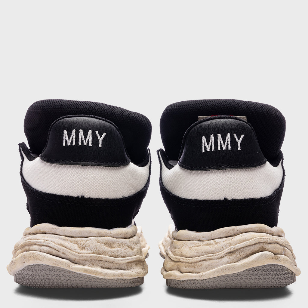 Wayne Puffer Low OG Sole - Black/White
