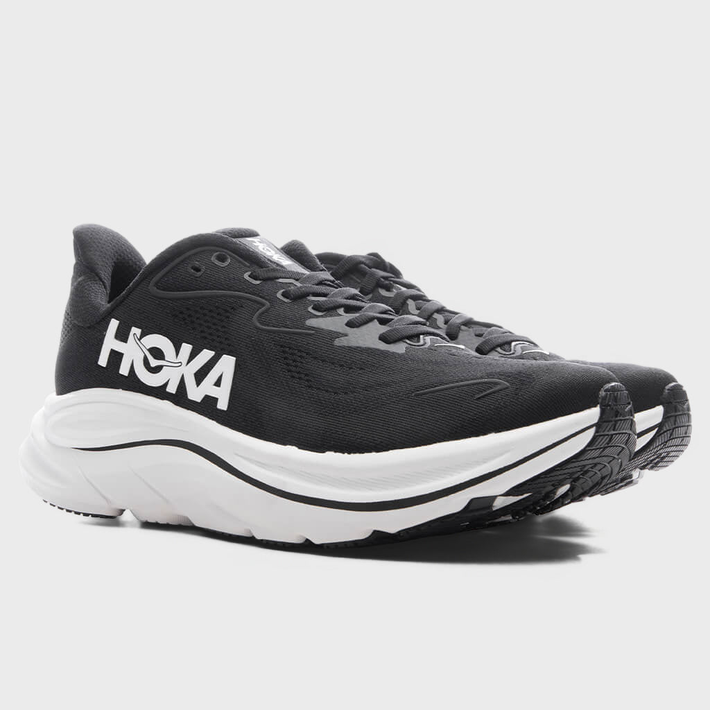 Women's Clifton 10 - Black/White