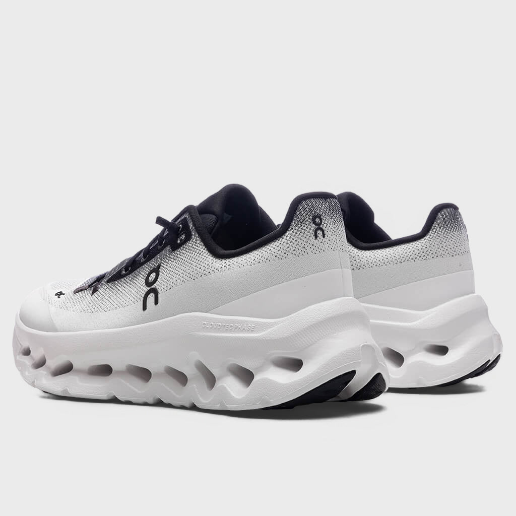 Women's Cloudtilt - Black/Ivory