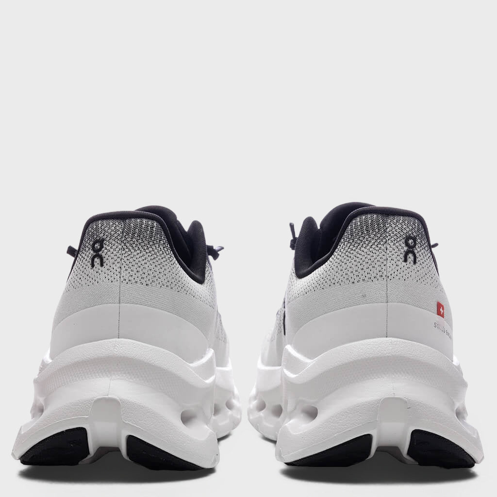 Women's Cloudtilt - Black/Ivory