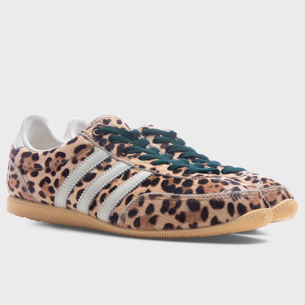 Women's Japan - Magic Beige/Ivory/Aurora Ivy