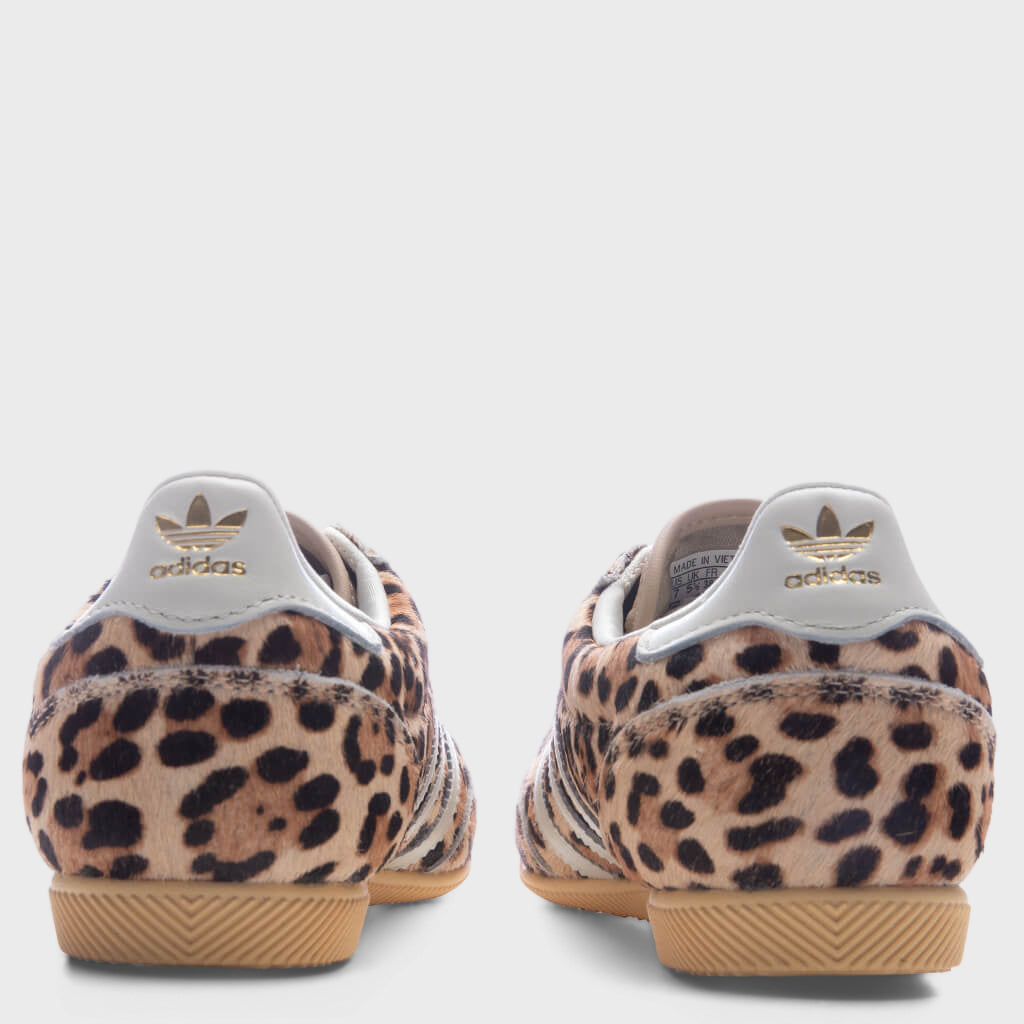 Women's Japan - Magic Beige/Ivory/Aurora Ivy