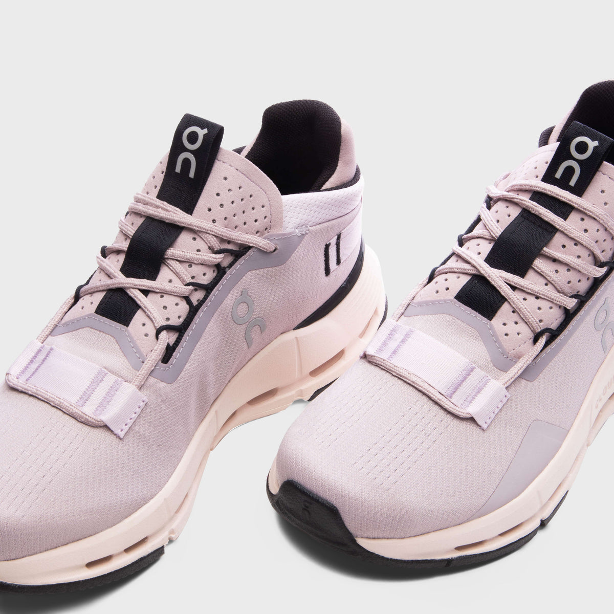 Women's Cloudnova 2 - Fade/Black