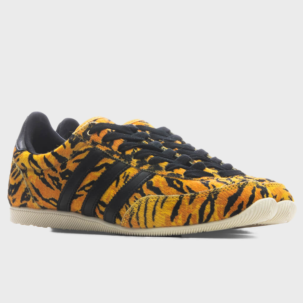 Women's Japan - Yellow/Core Black/Crew Yellow