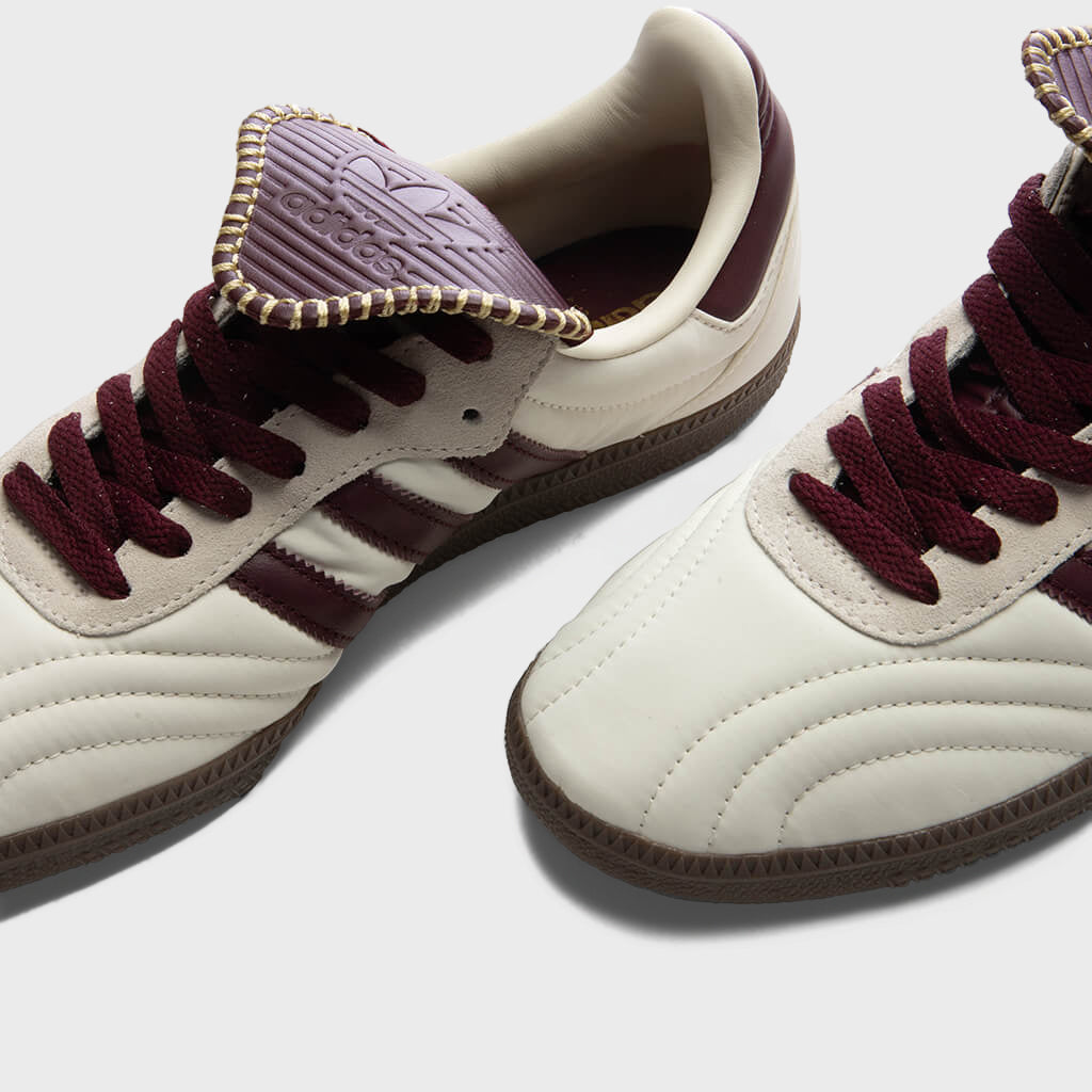 Womens Samba Long Tongue - Cream White/Maroon/Gold Metallic