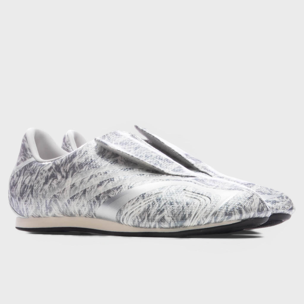 Women's Taekwondo F50 - Silver Metal/Grey One/Grey Three