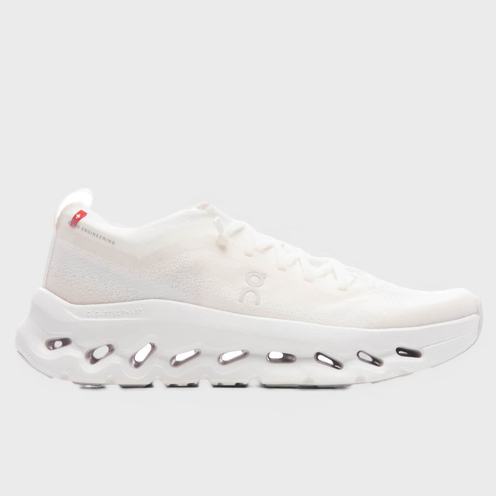 Women's Cloudtilt Moon - White/Frost