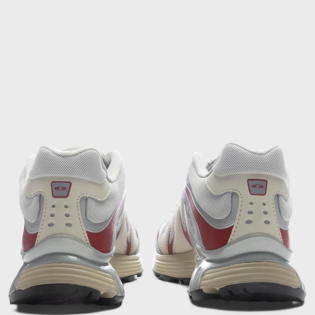 XT-Whisper - Almond Milk/Footwear Silver