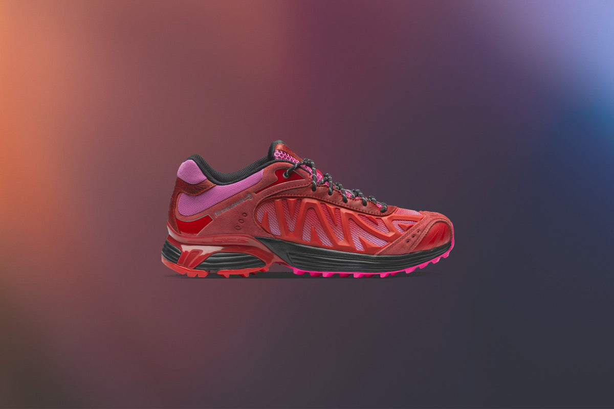 XT Whisper - Fiery Red/Fuchsia Pink