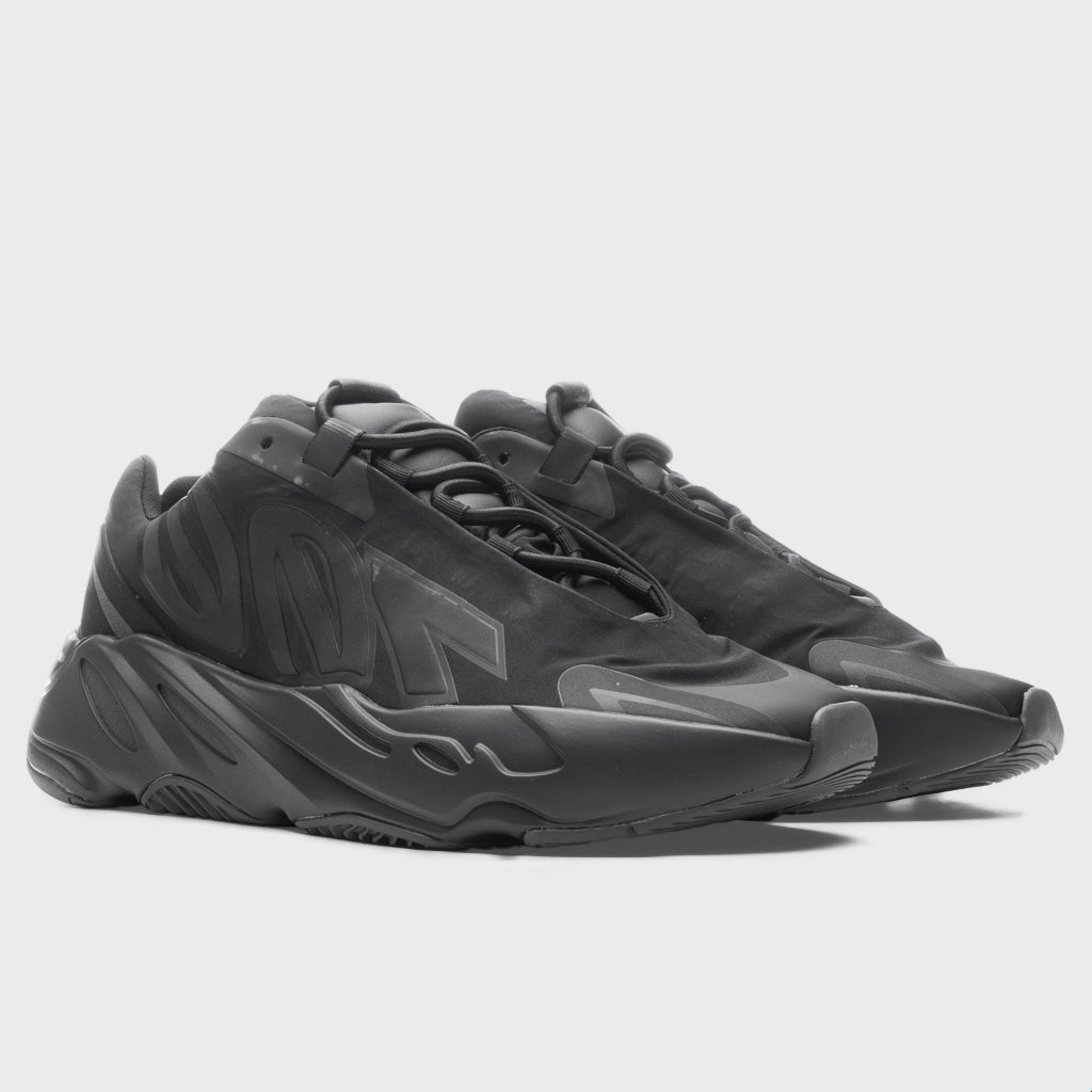 Yeezy 700 MNVN - Triple Black