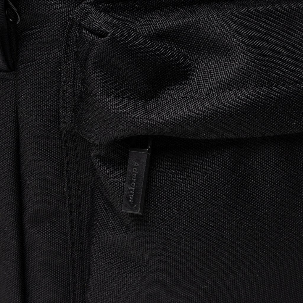 Detachable Crossbag - Black