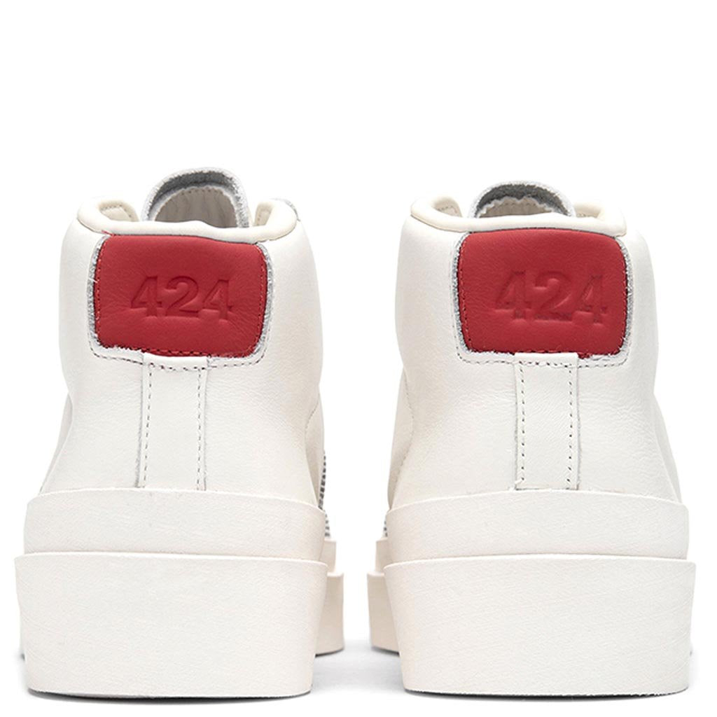 Pro Model - Core White