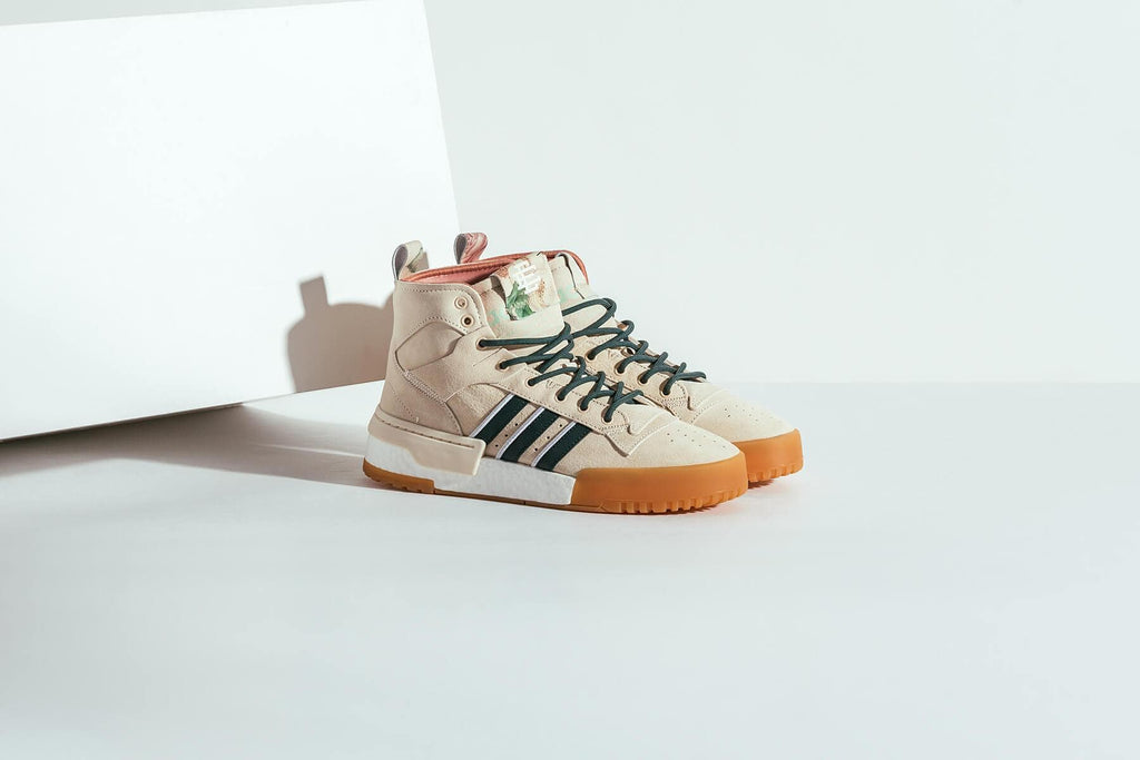 featuredrelease -preordertop- -preorder2-