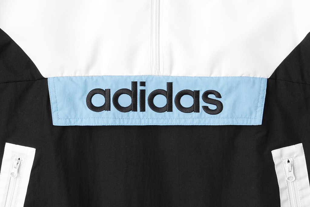 Pullover Windbreaker - White/Black