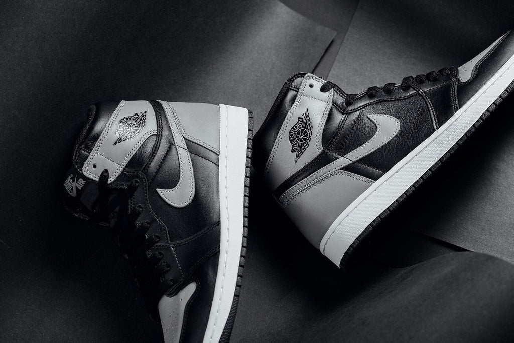 Air Jordan 1 Retro High OG (GS) "Shadow" - Black/Medium Grey-White