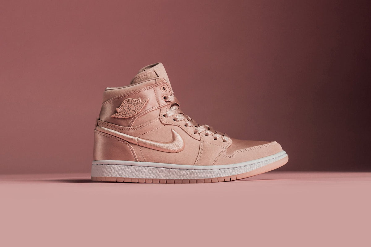 Women's Air 1 Retro Hi 'Season of Her' - Sunset Tint/White-Metallic Gold
