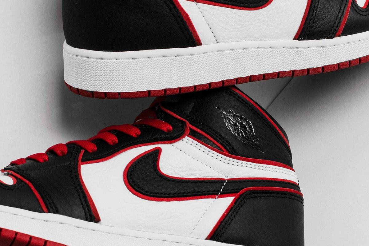 Air Jordan 1 Retro High OG (GS) "Bloodline" - Black/Gym Red/White