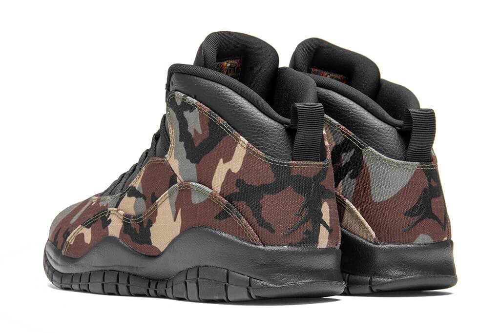 Air 10 Retro "Woodland Camo" - Medium Olive/Dark Army