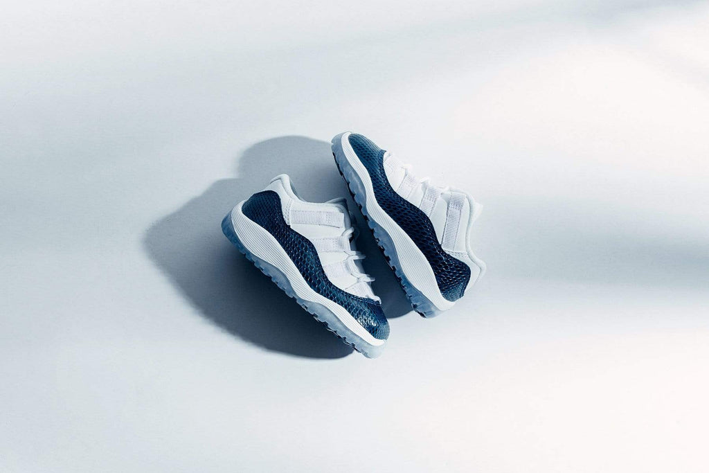 Air Jordan 11 Retro Low LE (TD) "Blue Snakeskin" - White/Black/Navy