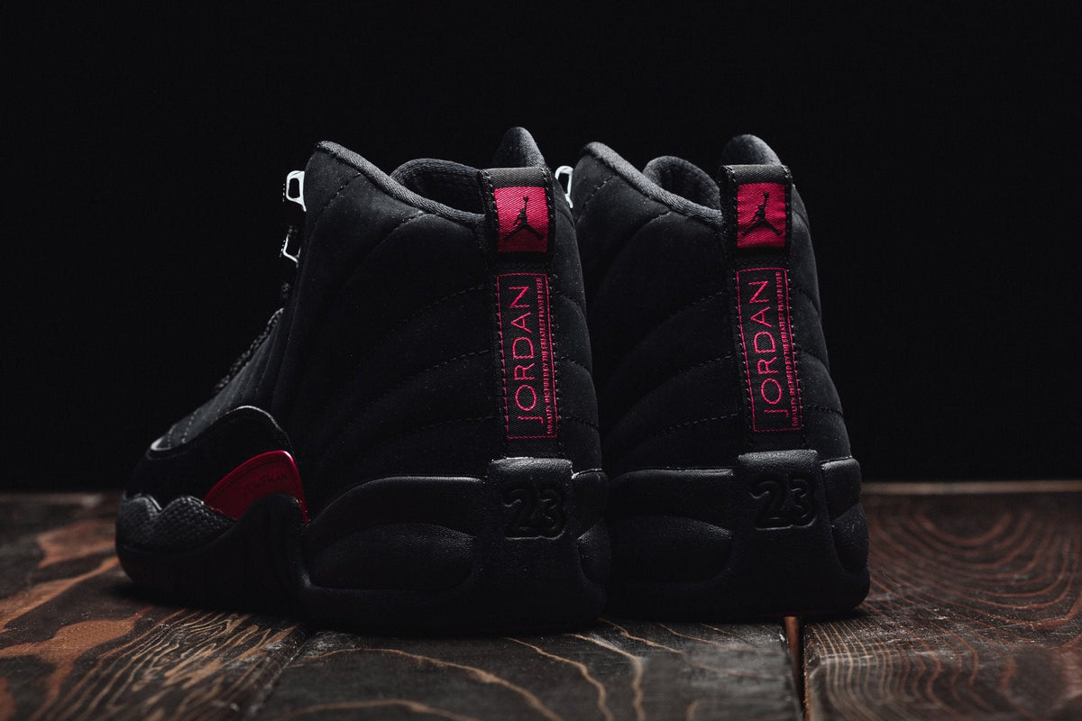 Air Jordan 12 Retro Youth - Black/Dark Grey/Rush Pink