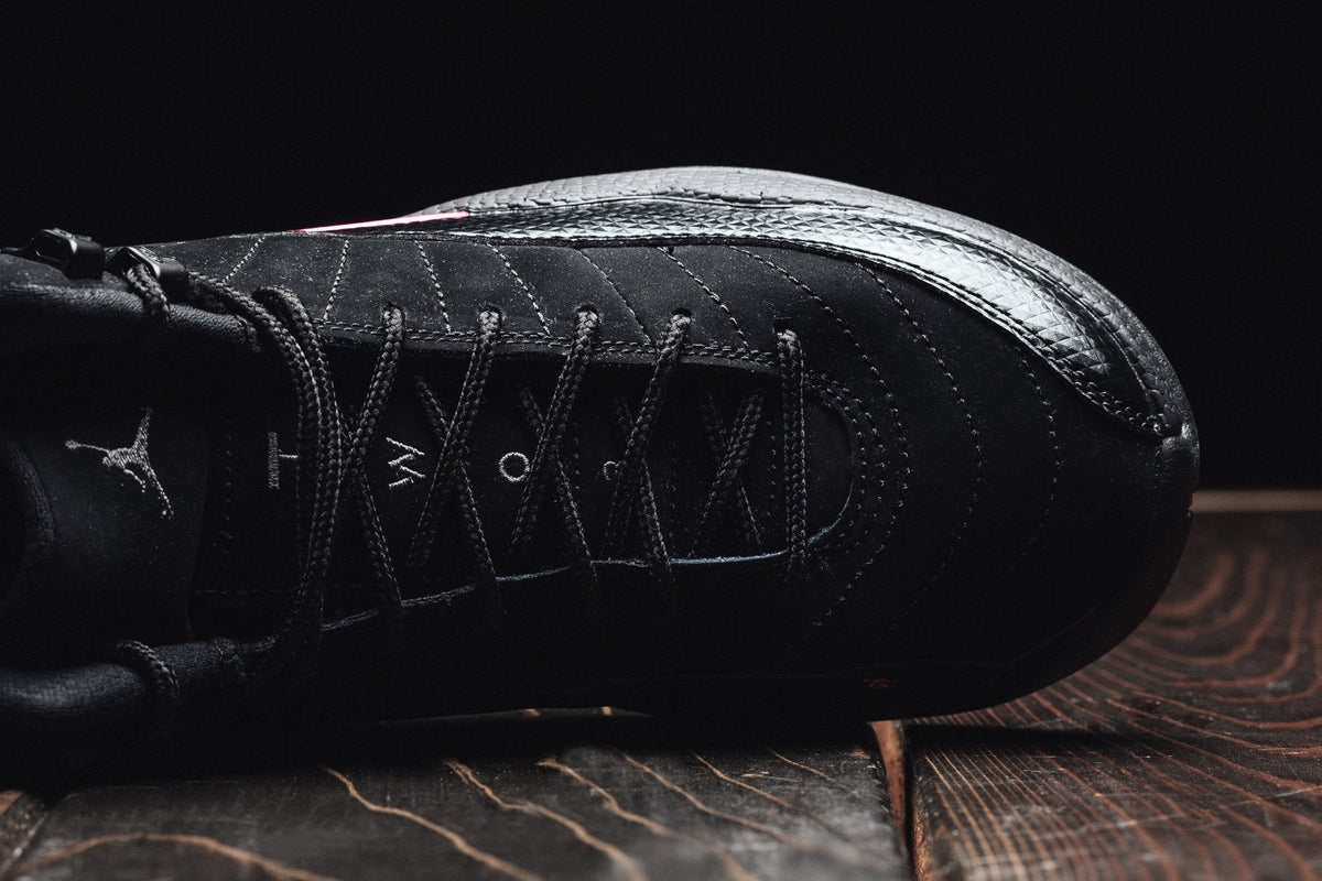 Air Jordan 12 Retro Youth - Black/Dark Grey/Rush Pink