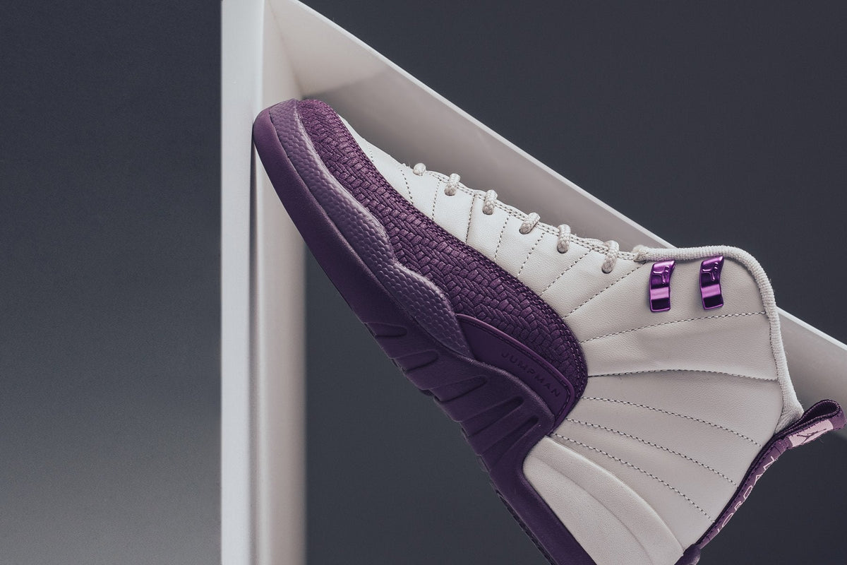 Air Jordan 12 Retro Youth - Desert Sand/Pro Purple