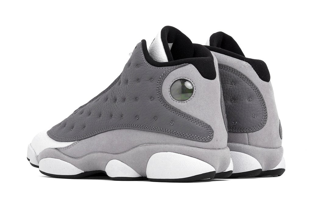 Air Jordan 13 Retro - Atmosphere Grey/Black