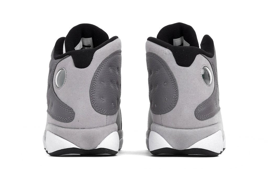 Air Jordan 13 Retro - Atmosphere Grey/Black