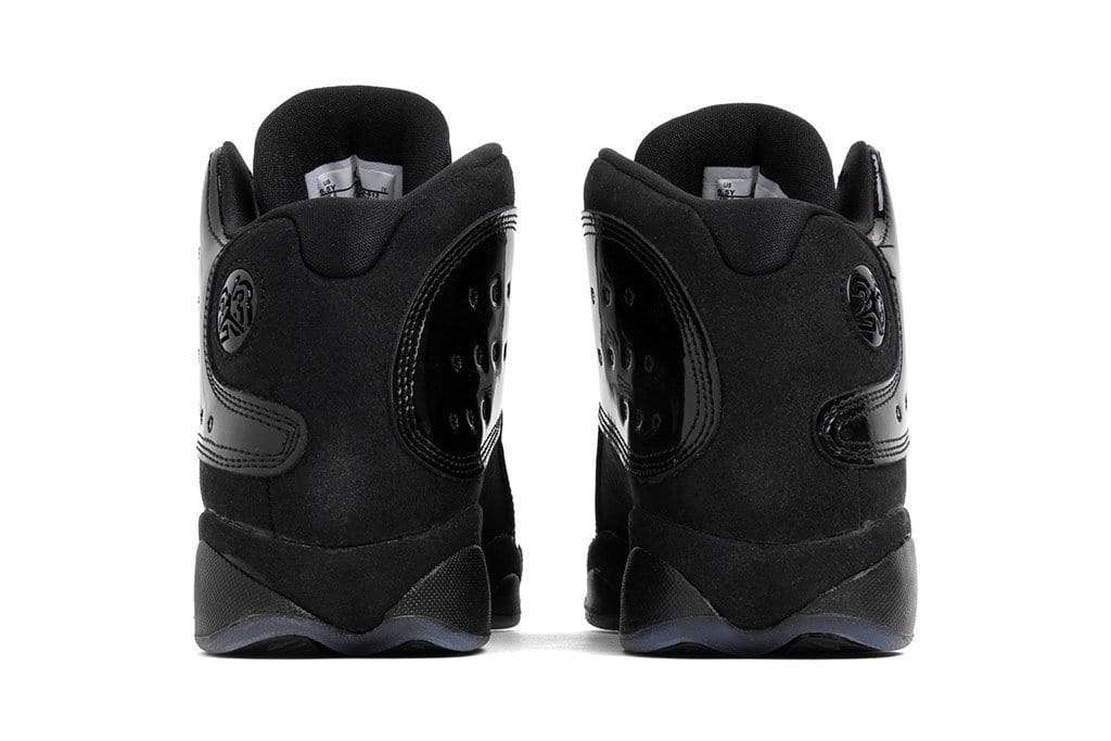 Air Jordan 13 Retro Youth "Cap and Gown" - Black/Black