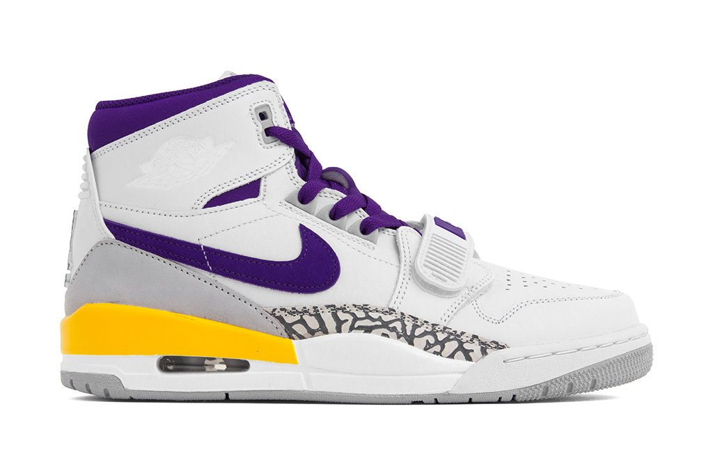 Air Jordan 312 - White/Field Purple