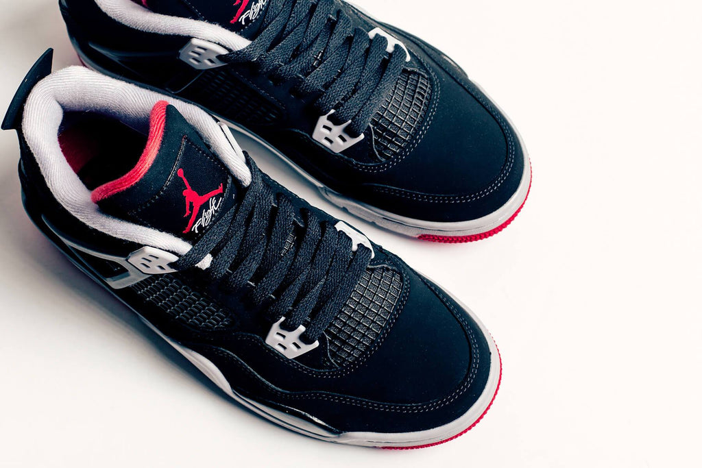 Air Jordan 4 Retro (GS) "Bred" - Black/Fire Red-Cement Grey