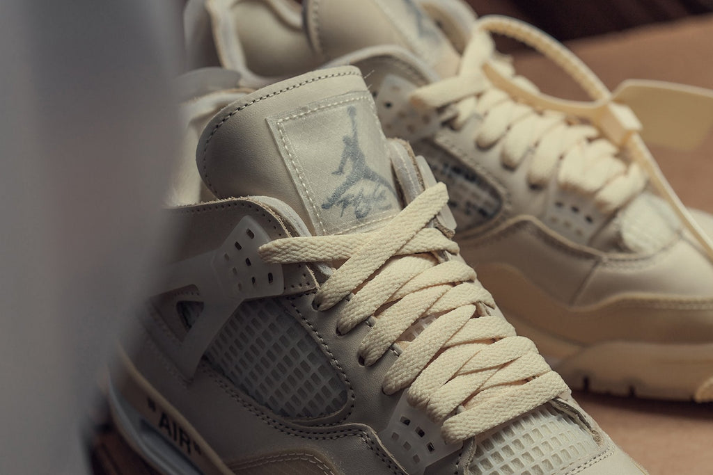 Air Jordan 4 Retro Women's x Off-White - Sail/Sail
