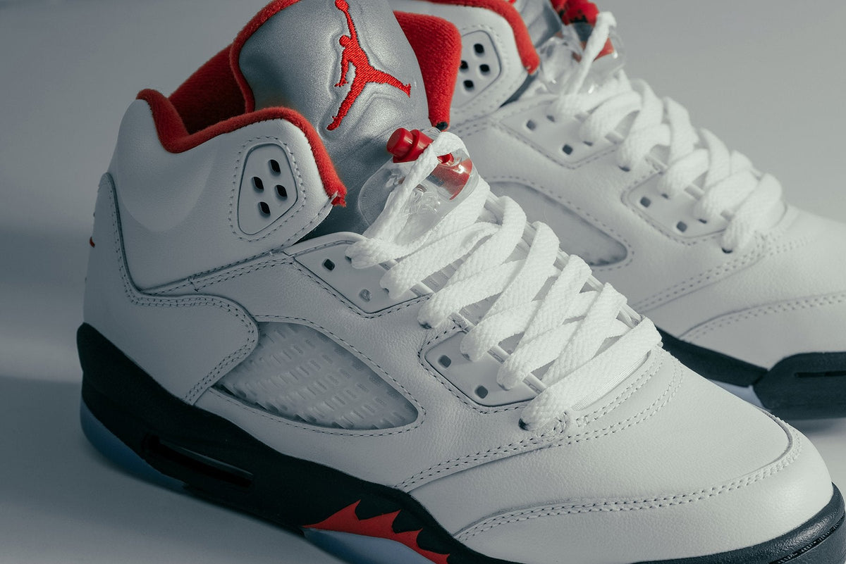 Air Jordan 5 Retro (GS) - True White/Fire Red/Black