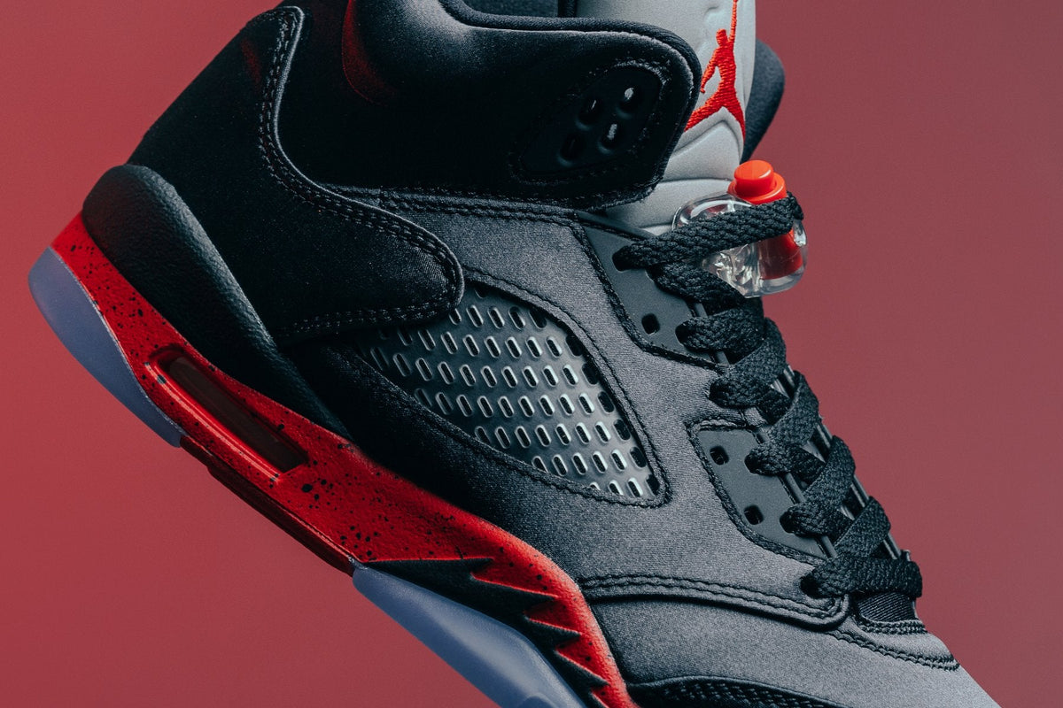 Air Jordan 5 Retro (GS) - Black/University Red