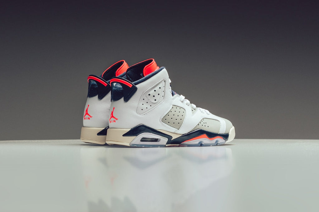 Air Jordan 6 Retro Youth - White/Infrared 23