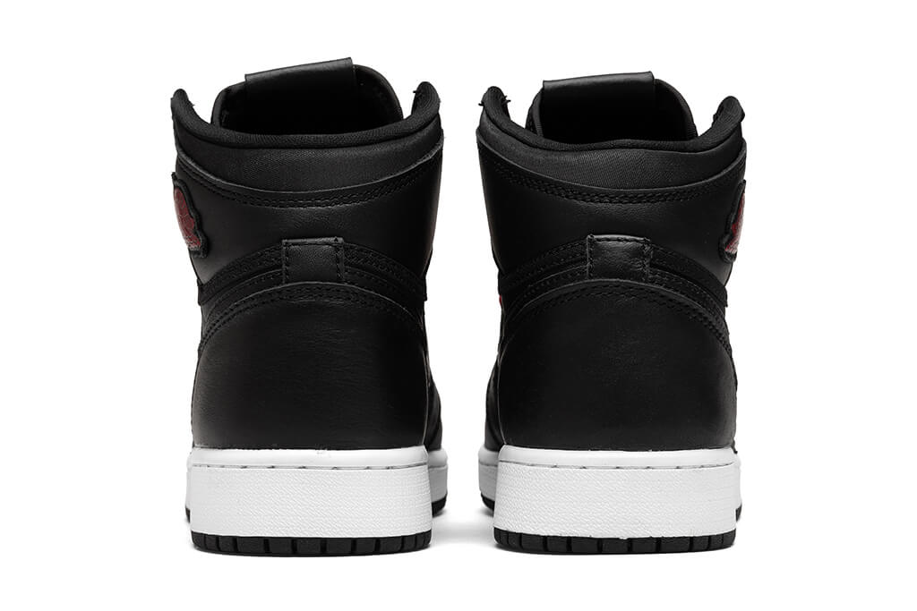 Air Jordan 1 Retro High OG (GS) “Black Satin” - Metallic Silver/Gym Red/White