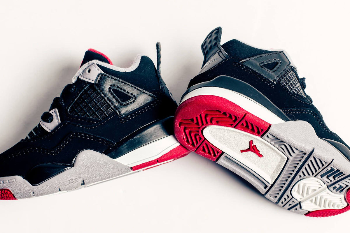 Air Jordan 4 Retro (TD) "Bred" - Black/Fire Red-Cement Grey