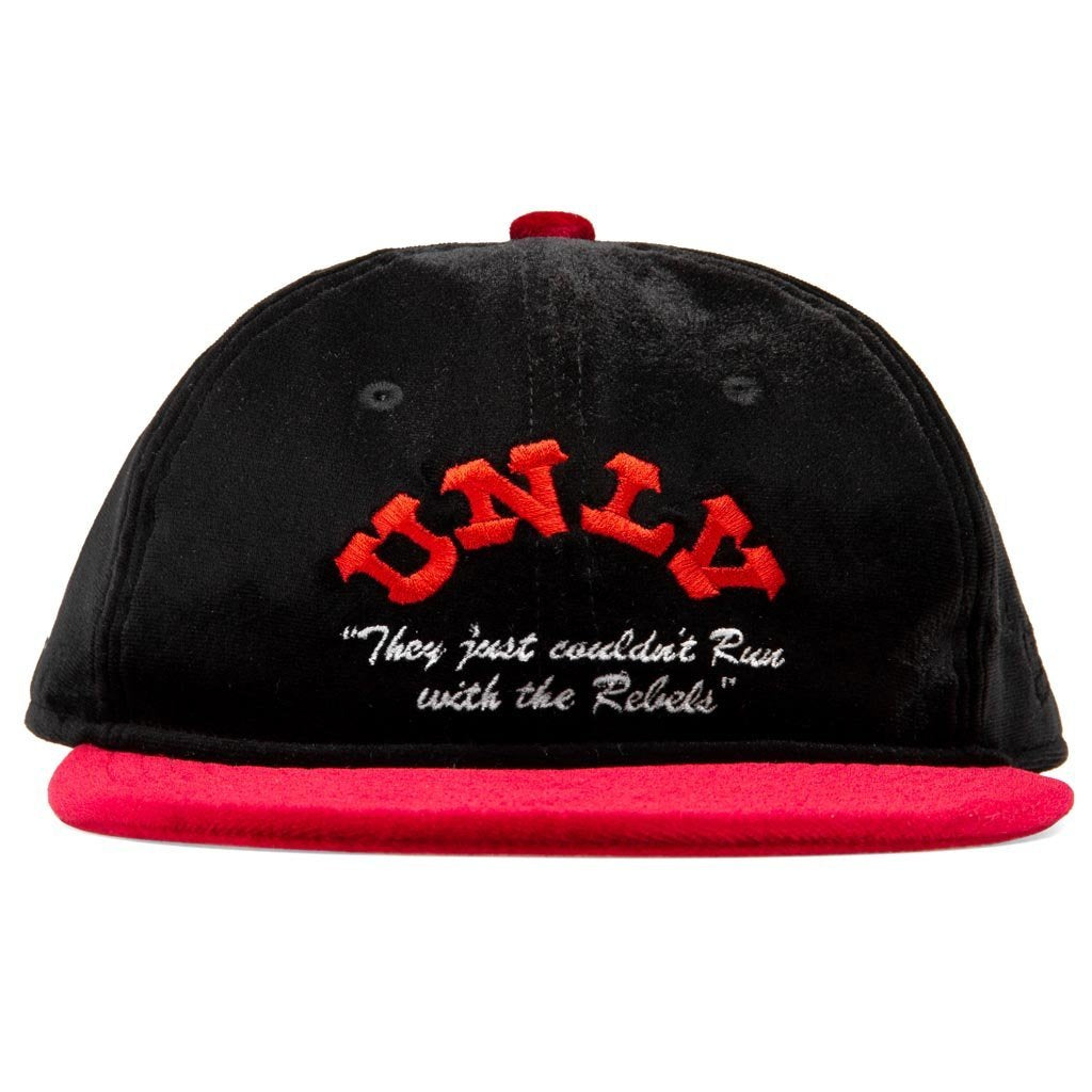 Run With The Rebels Snapback - Black