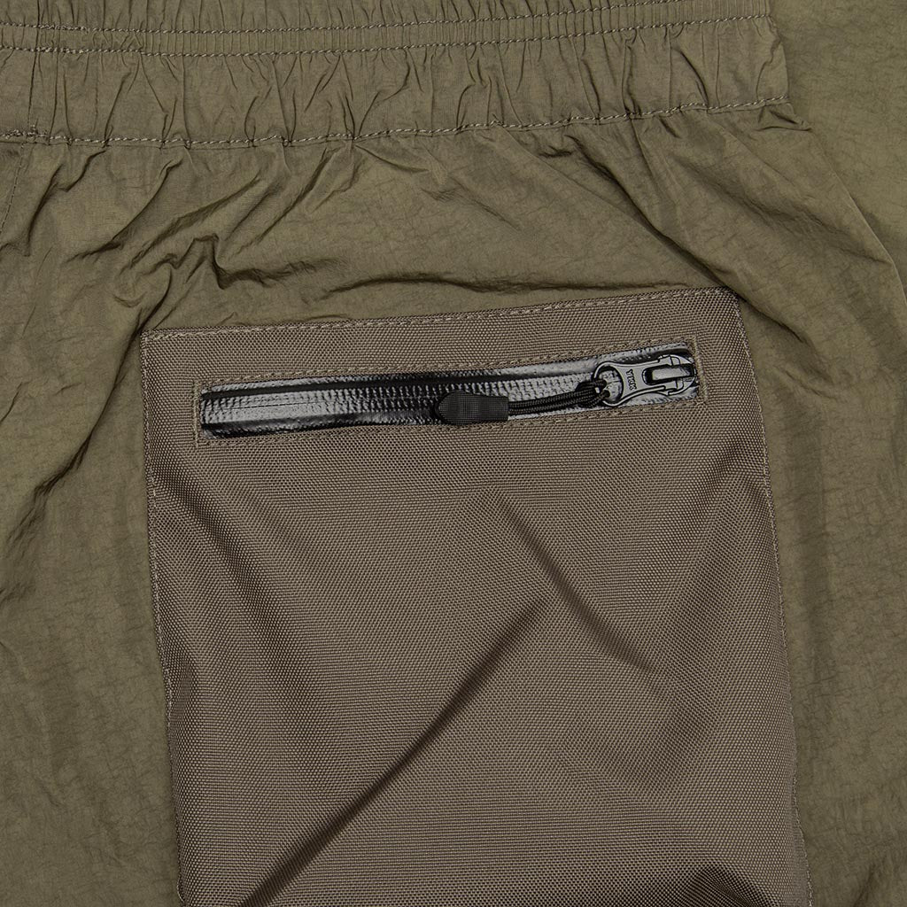 High Shrunk Nylon Cargo Pants - Olive